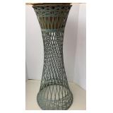 Aluminum Weave Plant Stand