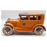 Arcade Cast Iron Ford Model T Fordor Sedan
