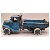 Arcade Cast Iron Mack T-Bar Dump Truck