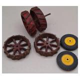 4 Cast Iron Steel Spoke Wheels & 2 Rubber Wheels