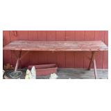 Picnic table
