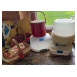 Assorted cake carriers