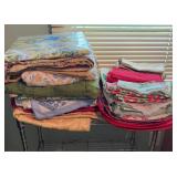 Table clothes, placemats and napkins