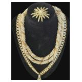 VTG Faux Pearls Necklaces