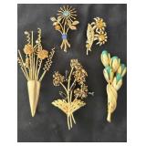Vintage costume brooches