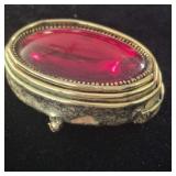 VTG Gold Tone Brooch w/Red Glass Cabochon