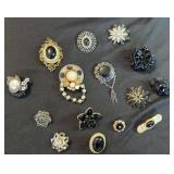 VTG Black Brooches/ Pins