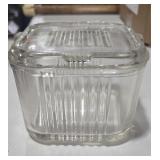 Miscellaneous decorative glassware