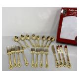 Unused Christmas Flatware set of 4