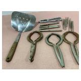 Vtg Kitchen Utensils