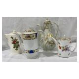 VTG Decorative Tea Pots