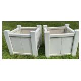 (2) Plastic Planters 17.5.x16x16