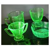 Hazel Atlas Uranium measuring cup