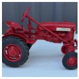 1959-63 McCormick Farmall Cub 1/16 Tractor