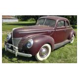 1940 Ford Custom Sedan