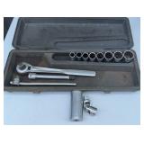 Craftsman 1/2 Drive Ratchet/ Sockets