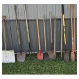 Lot of miscellaneous garden tools and shovel