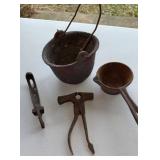 Cast Iron Smelting Pot,Pourer and Stove Lid Lifter