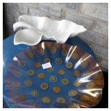 Dorthy Thorpe Glass Atomic Dish & Hull Leaf
