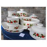 Sheffield Strawberries N Cream Stoneware