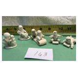 Miniature Dept 56 3 Sleds 1 Christmas Tree 1 Snowm