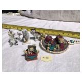 3 Cat Figures & Cat Reflection Mirror Tea Set
