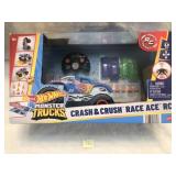 Mattel Hotwheel Crash and Crush Race Ace RC Car