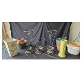 18 Garden Pots & Display Items