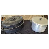 Vintage Roasting Pan & Stock apot