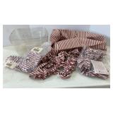 Longaberger Sweetheart Pattern Fabric garters &