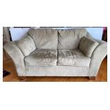 Love Seat (matches lots 4 & 5)