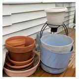 Terracotta & Plastic Planters