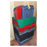 (12) Hard Plastic Bi-Fold Lid Totes & Extra lids