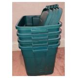 Rubbermaid 18gal Roughneck Totes w/lids