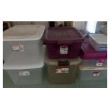 7 Plastic Storage Totes