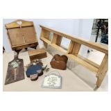 Wood shelf, trinket box, decor items