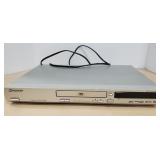 Pioneer DVD Player MP2, turns on