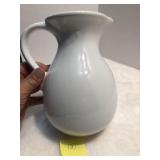 8.5' Vintage Water Pitcher