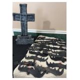 Spirit Animated Tombstone Cross, Rubber Bats