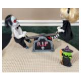 Animated Halloween Seesaw/Tiny Witch
