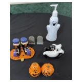 RARE Nesting Bat & Ghost Salt & Pepper Shakers