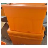 Rubbermaid Roughneck 35 Gal. Totes