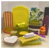 Plastic Food Serving & Storage