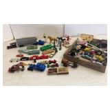 Vtg Varney Plastic & Other Cars