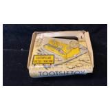 Vtg Tootsie Toy Caterpillar Diesel Tractor