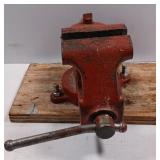 Columbian Bench Vise