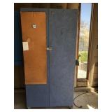 Rolling 2 door cabinet w/ 5 shelves
