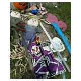 Seasonal yard decorations