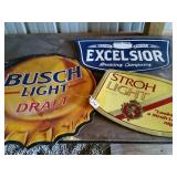 2 Metal beer signs