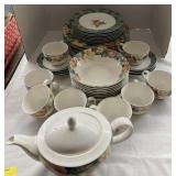 Royal Doulton service for 8
Made in England
4